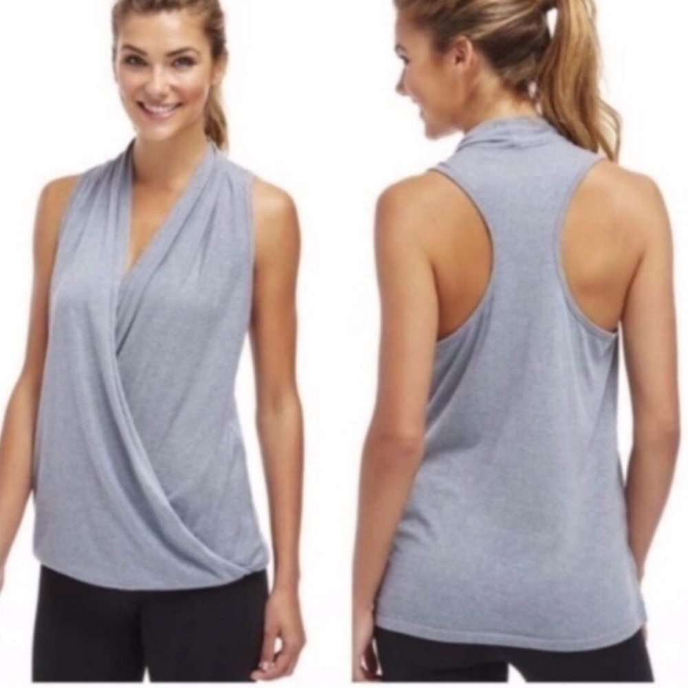 Fabletics Aruba racerback tank top Light gray Size S Athleisure Yoga Gym 🏋️‍♀️